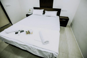 Hotels in Tiruttani